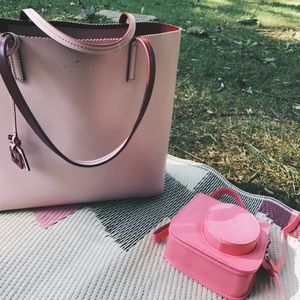 Meet your Posher, Melike